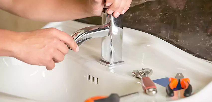 Bathtub Faucet Replacement in Highland Village
